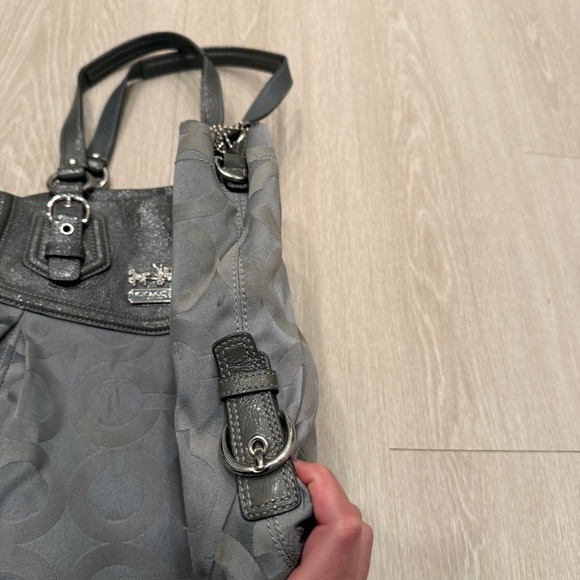 Coach Signature Madison Satchel Bag - Picture 4 of 10